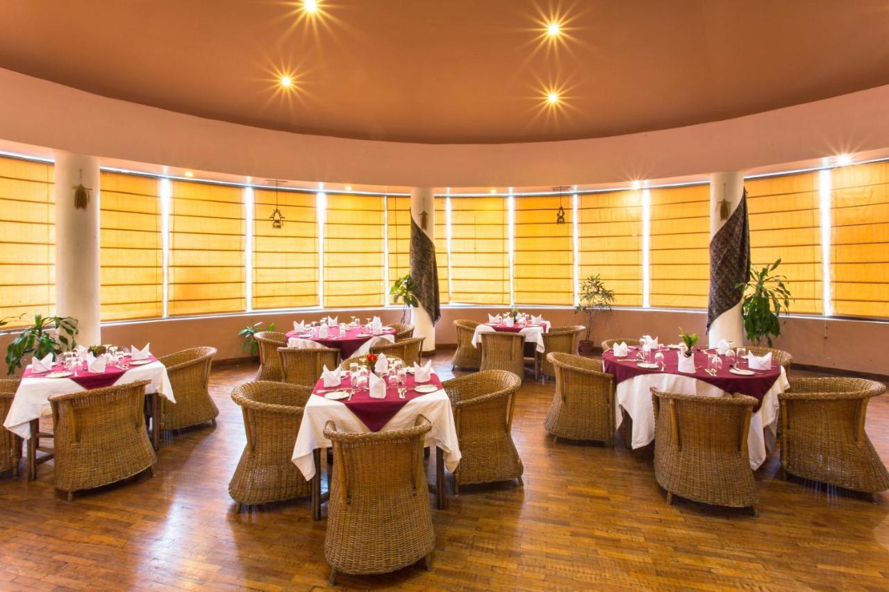 Shangri-La Village Resort, Pokhara Exterior photo
