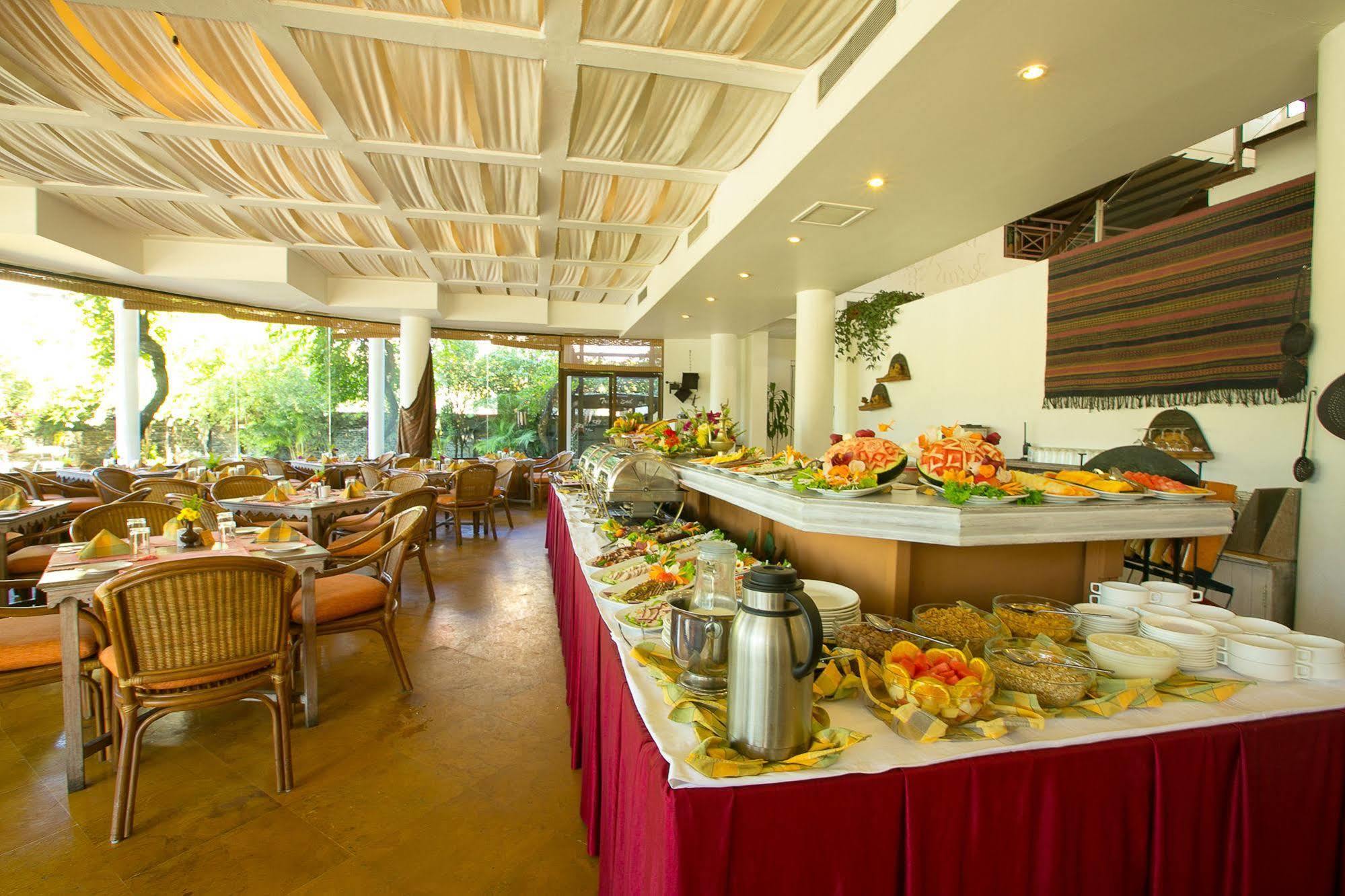 Shangri-La Village Resort, Pokhara Exterior photo